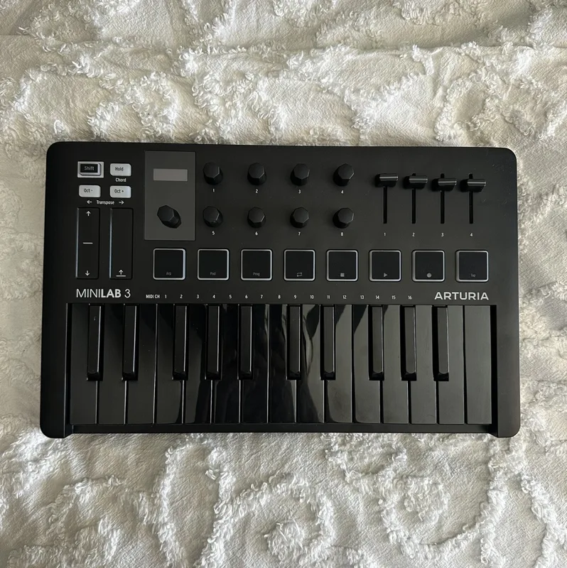 MIDI-клавиатура Arturia MiniLAB 3
