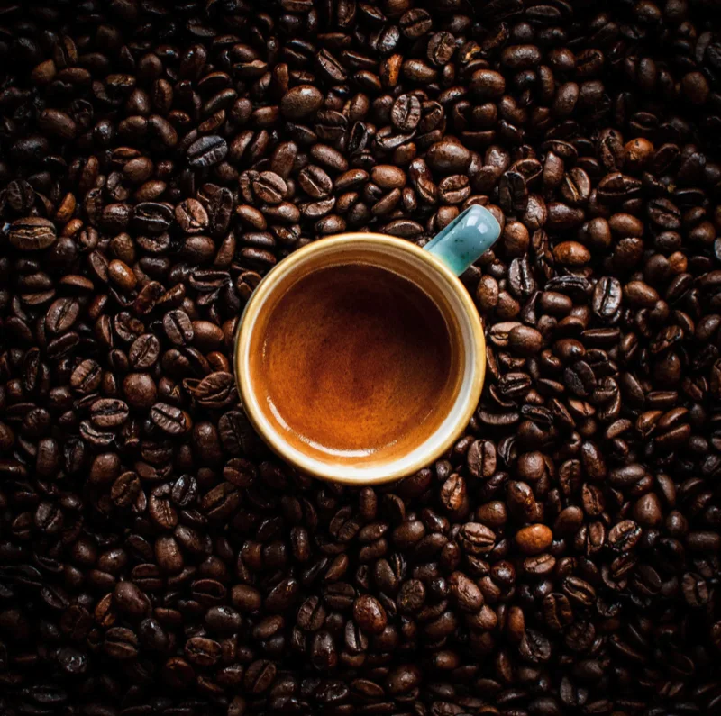 Gifts for Coffee Lovers: 17 Ideas (2026)