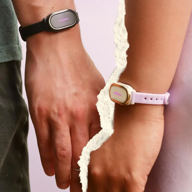 Long Distance Relationship Gifts: 12 Ideas