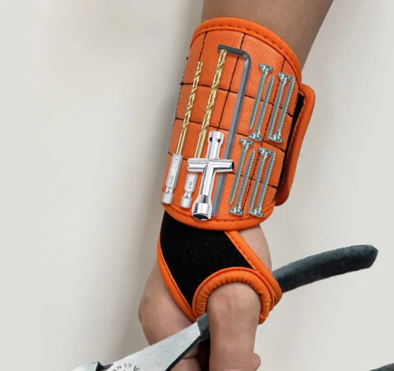 Magnetic Wristband with Flashlight